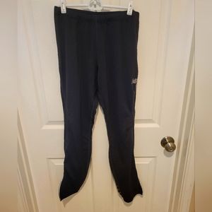 Women's New Balance Size Large Crop Pants